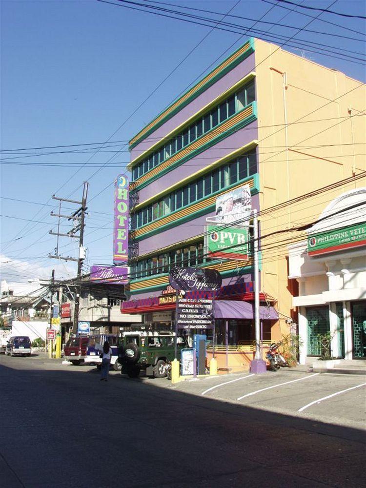 Hotel Tiffany Laoag Buitenkant foto